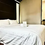 Chariton Hotel Nusa Bestari
